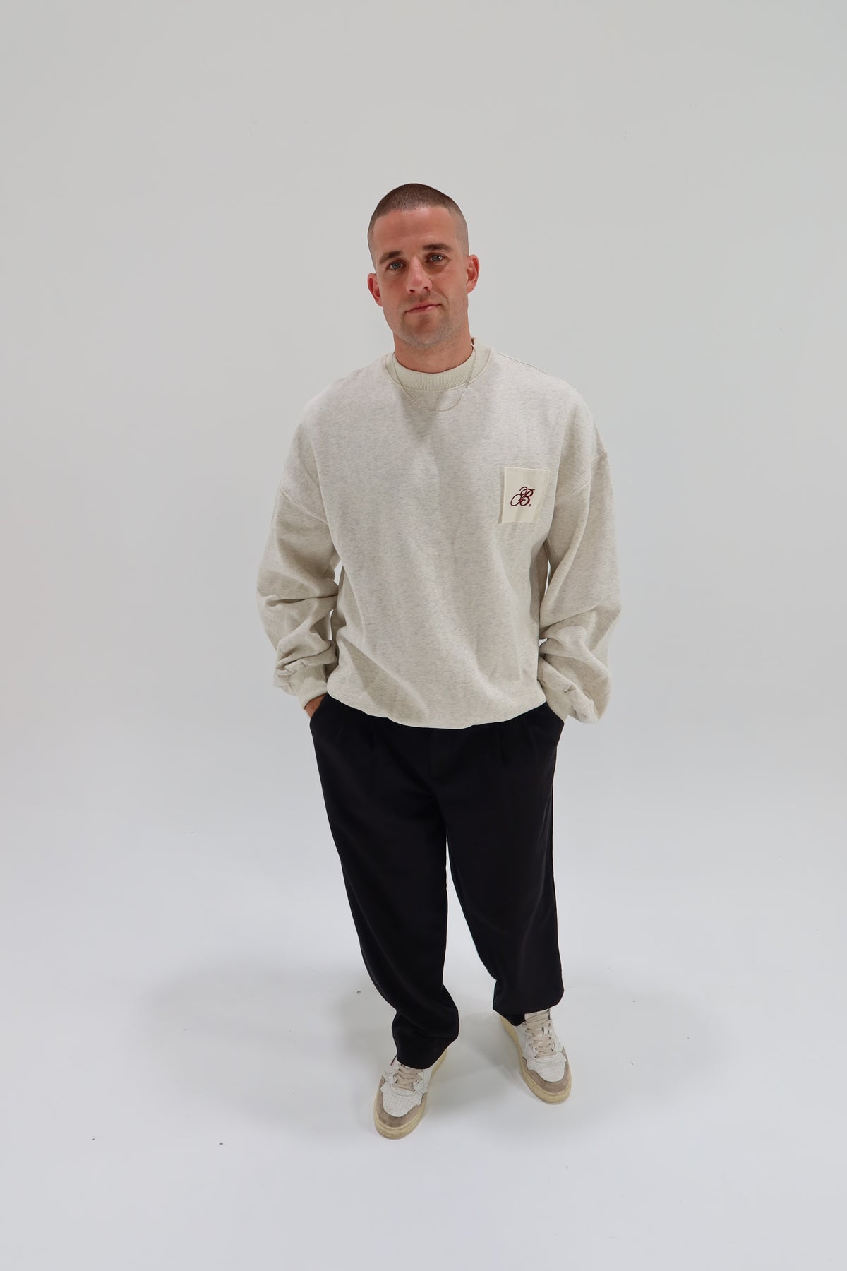 THE HERITAGE CREWNECK