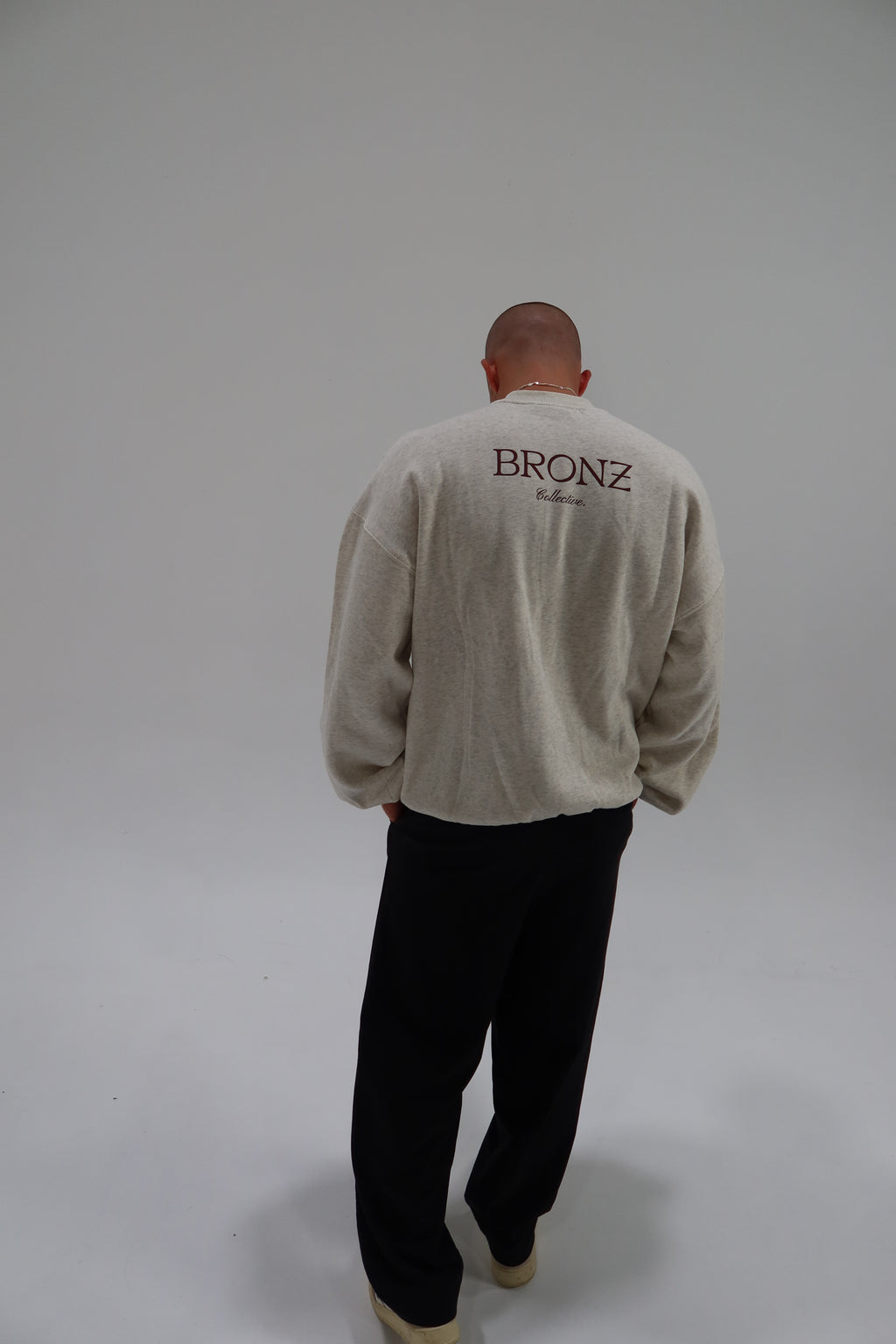 THE HERITAGE CREWNECK