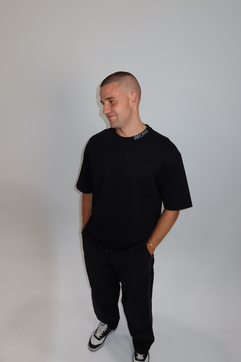 BRONZ CLASSIC BLACK TEE