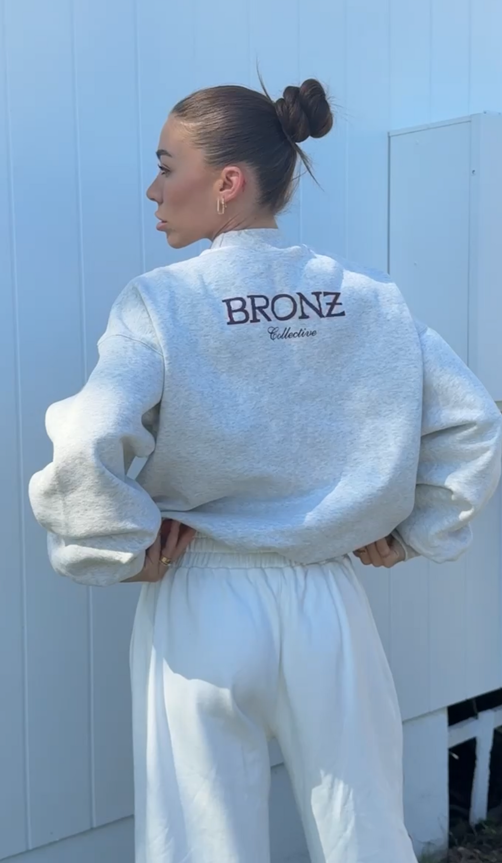 THE HERITAGE CREWNECK